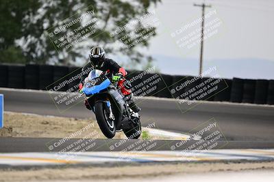 media/Apr-18-2025-TrackDaz (Fri) [[45f5874c44]]/B Group/Session 4 (Turn 6 - Outside)/